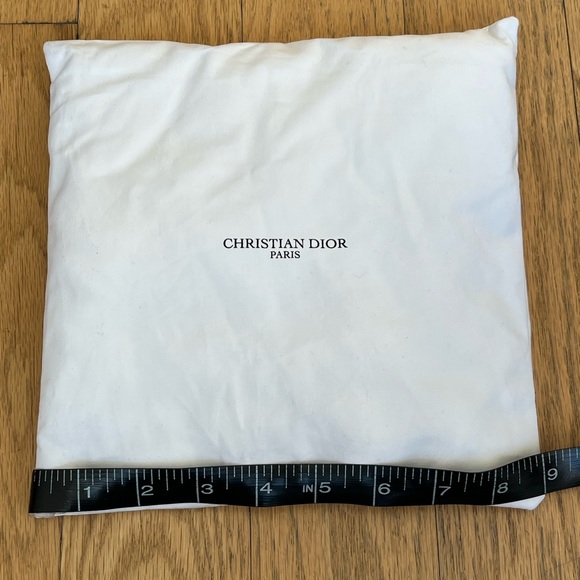 Christian Dior Box & Pillow - Picture 4 of 9
